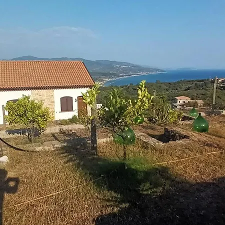 Apartment La Dimora Di Nonna Anna Casal Velino